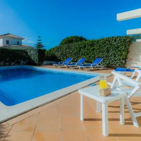 Bonsal - Modern In A Prime Location Near The Luxury Golf Courses