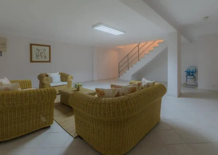Bonsal - Modern In A Prime Location Near The Luxury Golf Courses * Albufeira