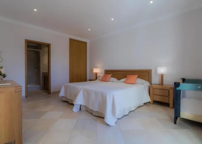 Bonsal - Modern In A Prime Location Near The Luxury Golf Courses